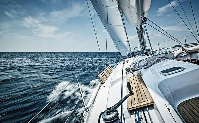 非凡棋牌百度Apollo篮球运动员与足球运动员，谁更强壮？比较他们之间的体能优势